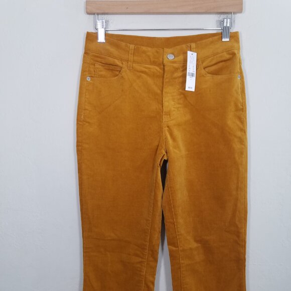 NWT Soho New York & Company Corduroy Stretch Pants Size 4 - Picture 2 of 7